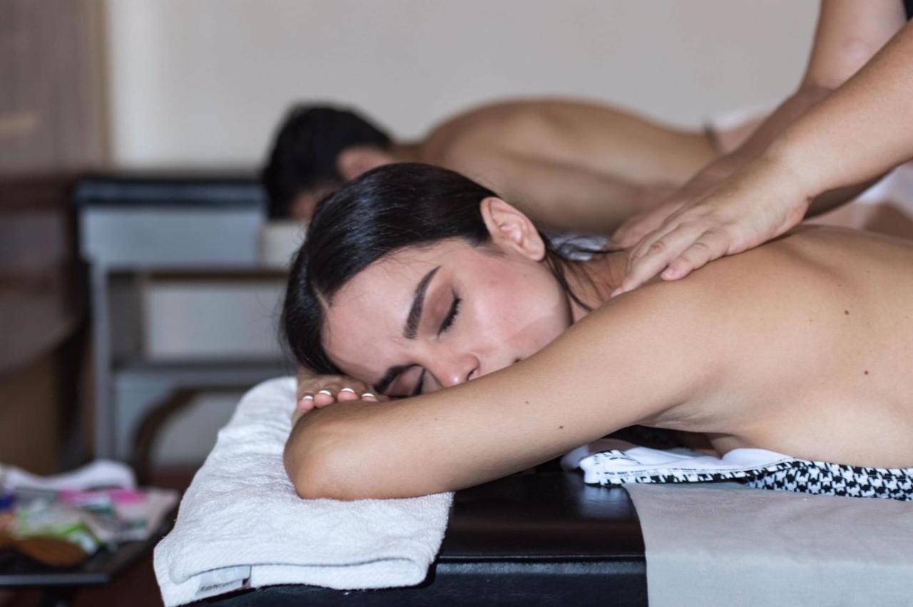 Hotel Boutique Sol Y Luna Spa Ахихик Екстериор снимка